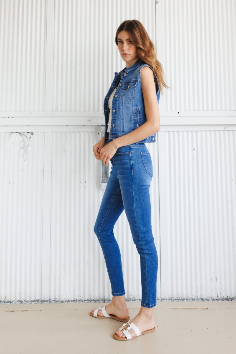 02-2_EV5009MEDIUM_6.jpg Classic Denim Vest