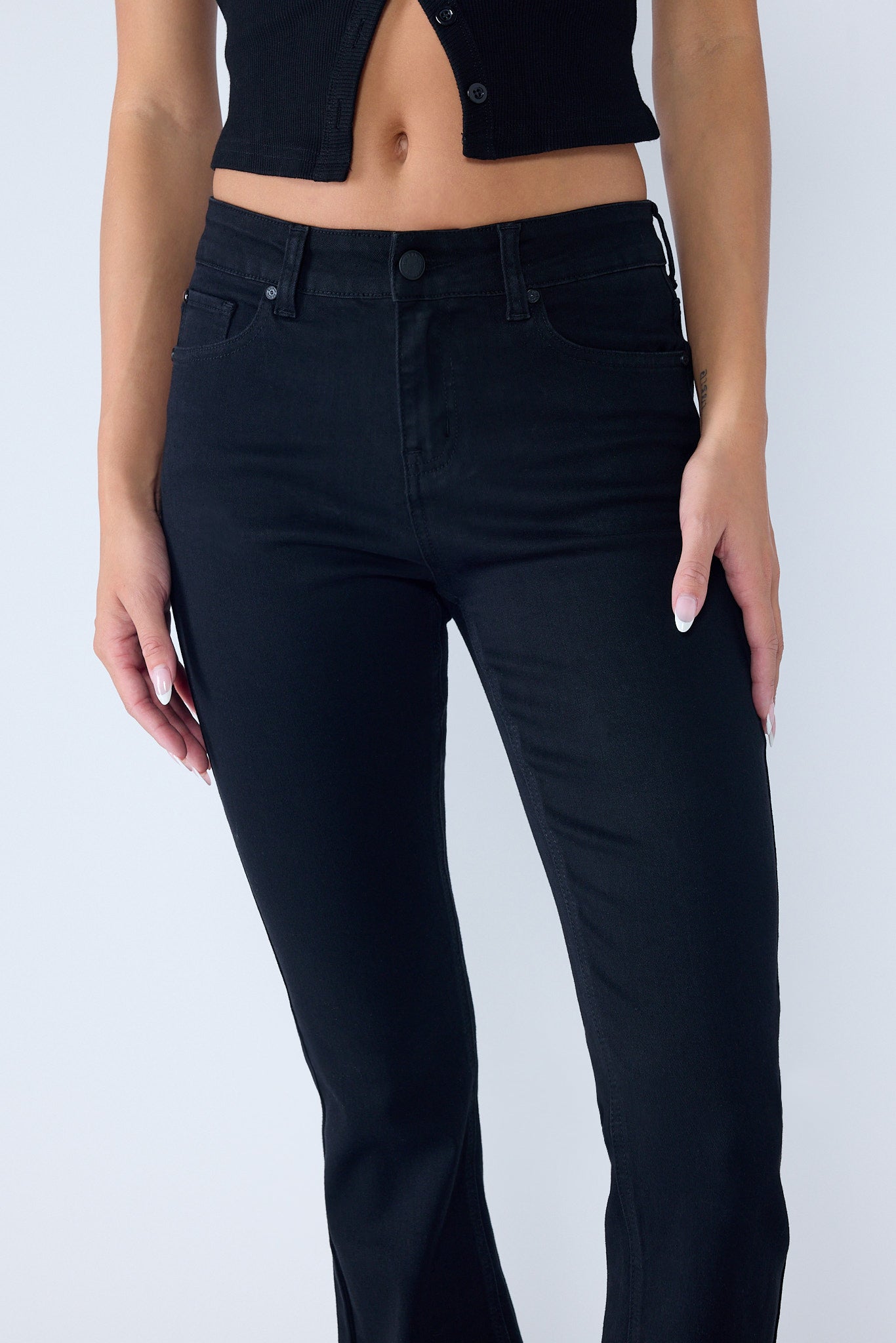 High Rise 5-Pocket Bootcut Jeans - Image 10